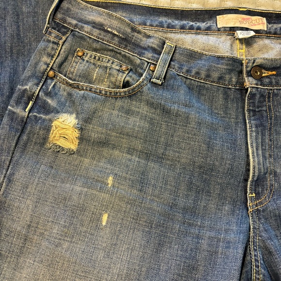 Old Navy Y2K “Boy Cut” Distressed Straight Leg Jeans in Size 18 - Picture 2 of 5